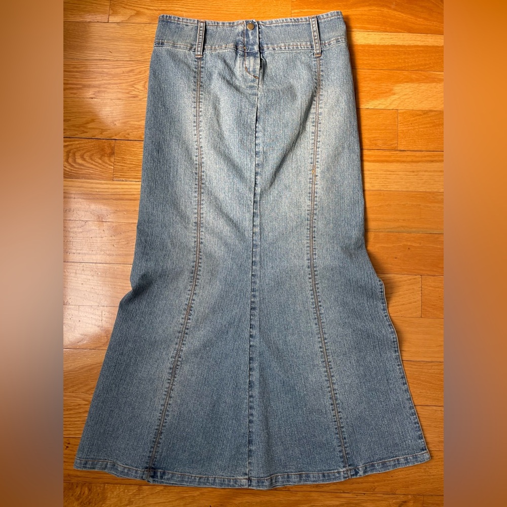 Go Couture Light Blue Flare Jean Skirt with Slit, Sz 10/31